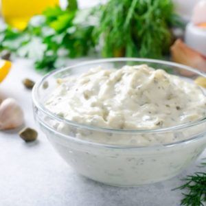 Salsas y pan